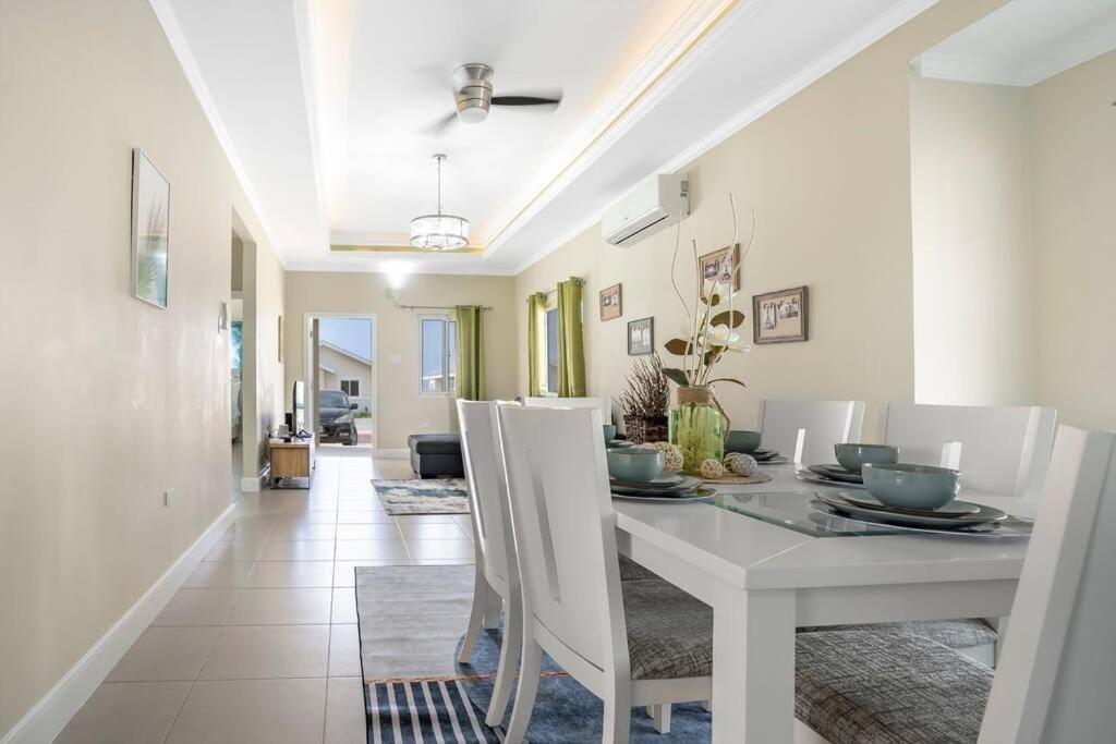 Jamaica Reggae Villa Lucea Luaran gambar